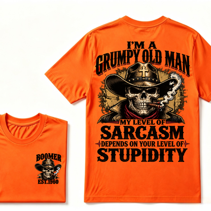 Custom EST.Year I'm A Grumpy Old Man My Level Of Sarcasm Depends On Your Level Of Stupidity Vintage Graphic T-Shirt